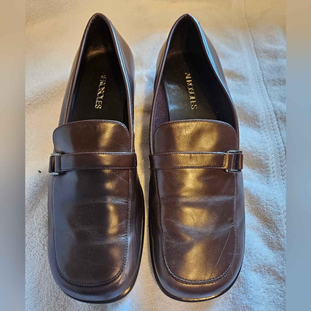Aerosoles loafers, size 10, Chocolate color.
